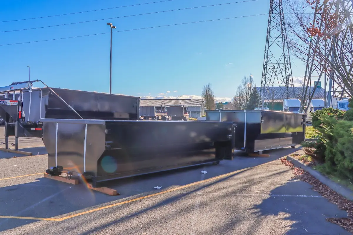 Professional dumpster rental and junk removal service in Pleasant Valley